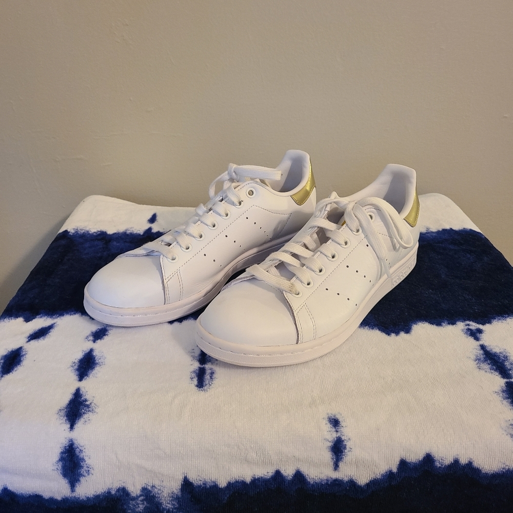 Adidas Stan Smith Sneakers Size 10 Mens White and GOLD